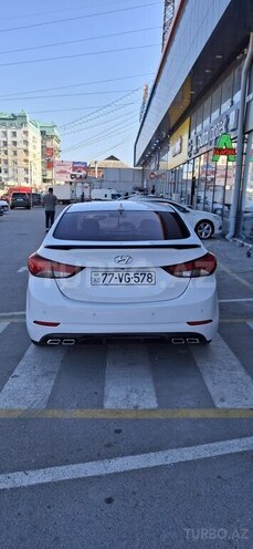 Hyundai Avante-4