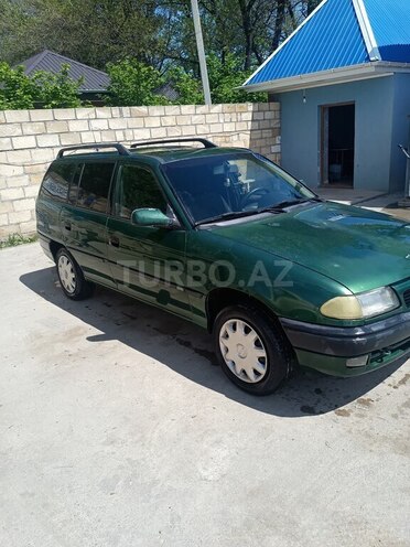 Opel Astra-8