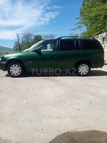 Opel Astra-9