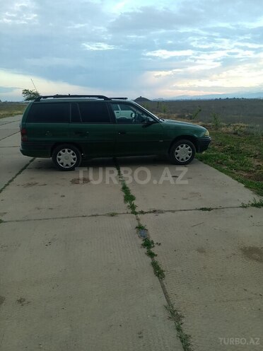 Opel Astra-15