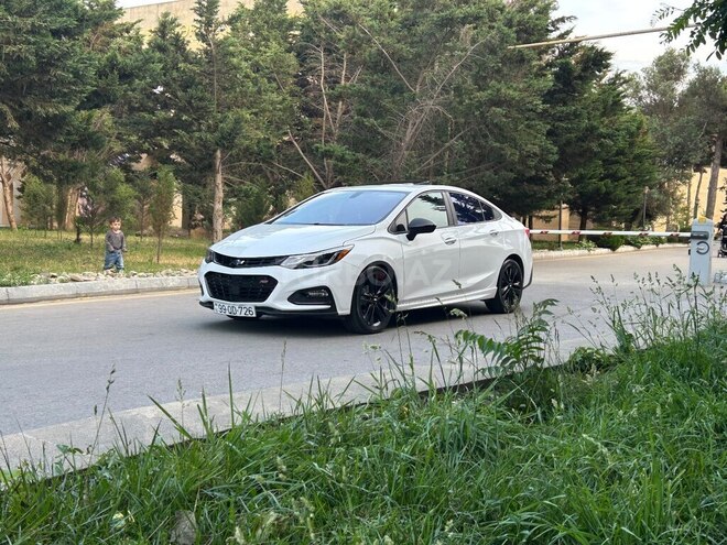 Chevrolet Cruze-4