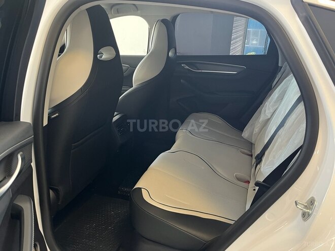 BYD Destroyer 05-13
