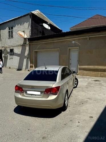 Chevrolet Cruze-3