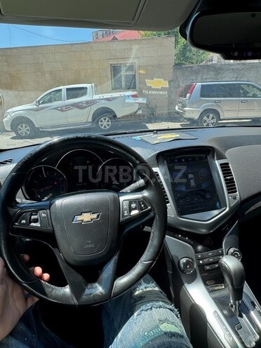 Chevrolet Cruze-6