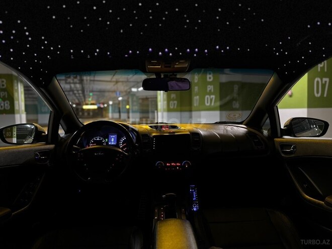 Kia Cerato-7