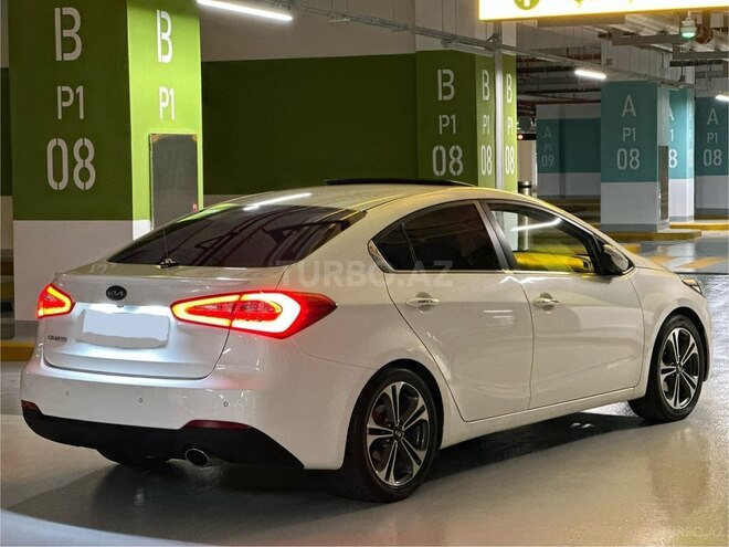 Kia Cerato-4