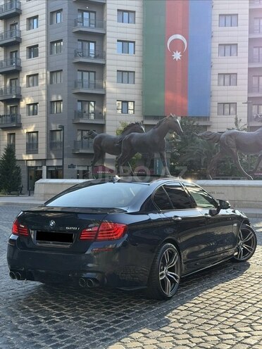 BMW 528-9
