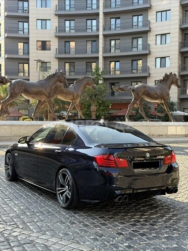 BMW 528-12