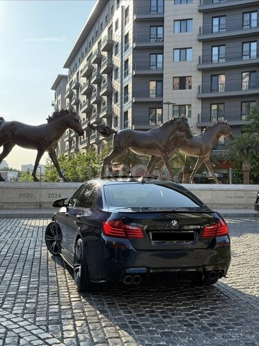 BMW 528-8
