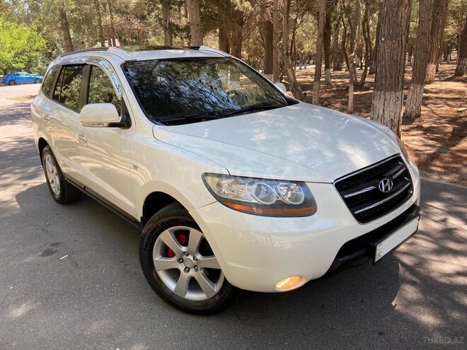 Hyundai Santa Fe-4