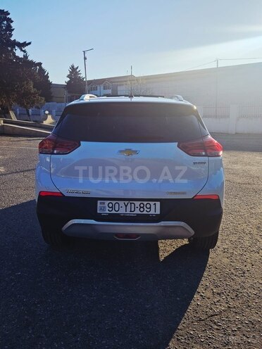 Chevrolet Tracker-6