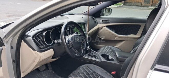 Kia Optima-4