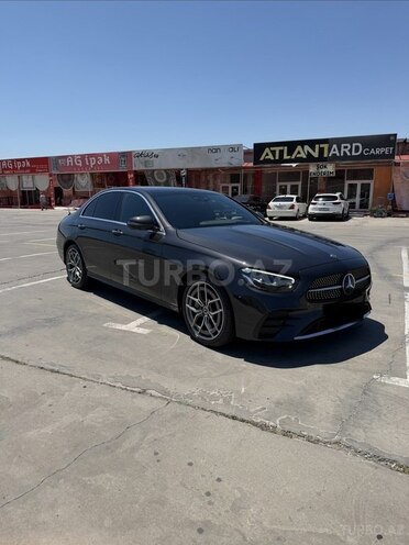 Mercedes E 350 4MATIC-4