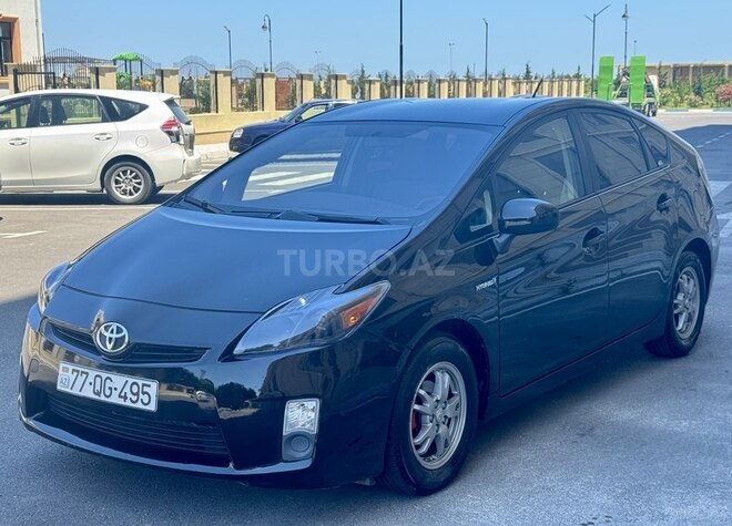 Toyota Prius-4