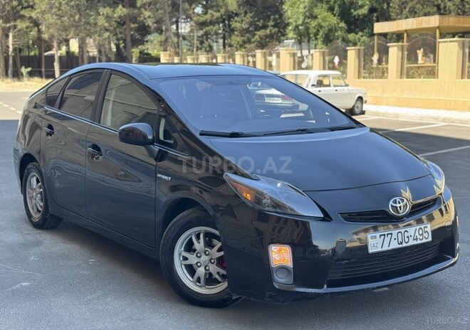 Toyota Prius-3