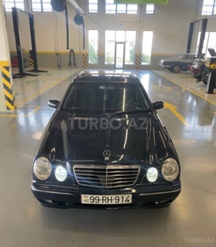 Mercedes E 320-2