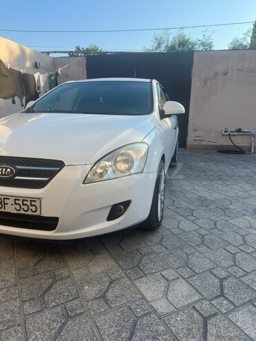Kia Ceed-10