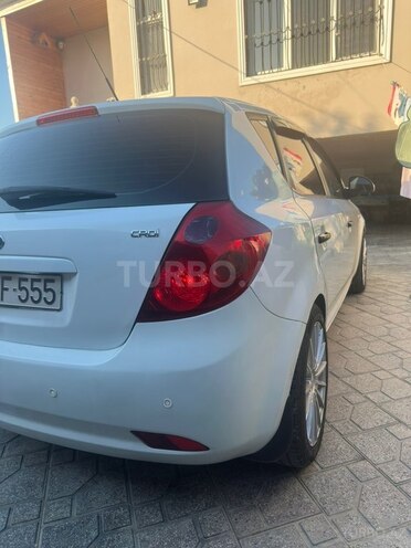 Kia Ceed-4
