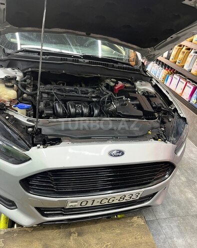 Ford Fusion (North America)-8