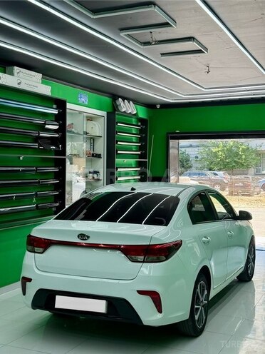 Kia Rio-6