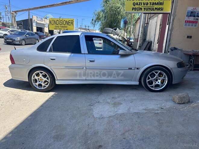 Opel Vectra-5