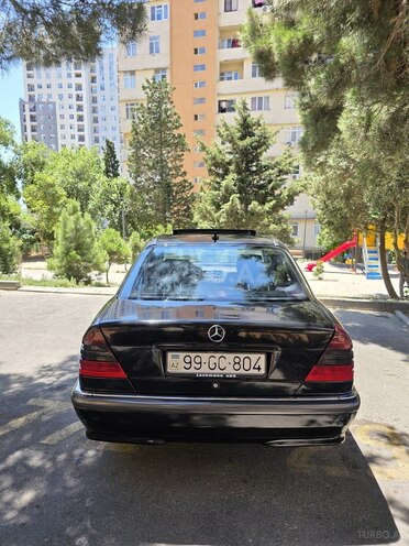 Mercedes C 220-2