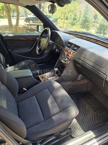Mercedes C 220-7