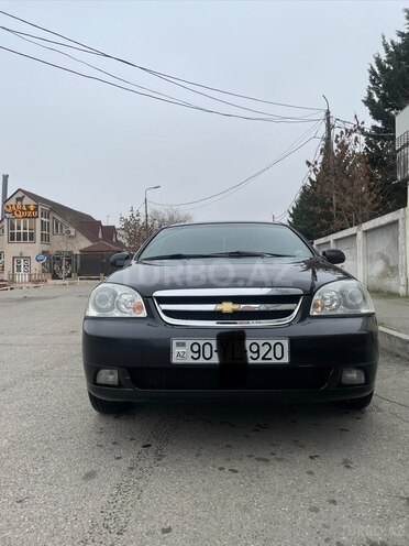 Chevrolet Lacetti-1
