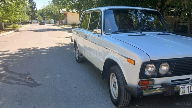 LADA (VAZ) 2106-7