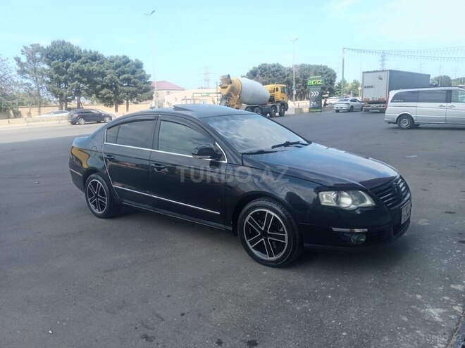Volkswagen Passat-1