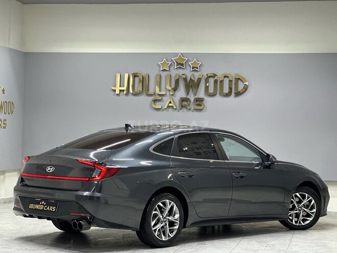 Hyundai Sonata-9