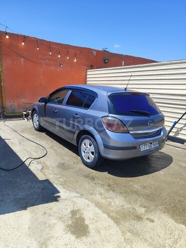 Opel Astra-2