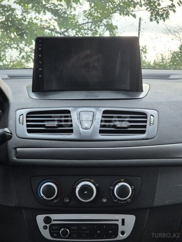 Renault Megane-5