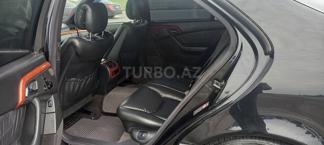 Mercedes S 320-8