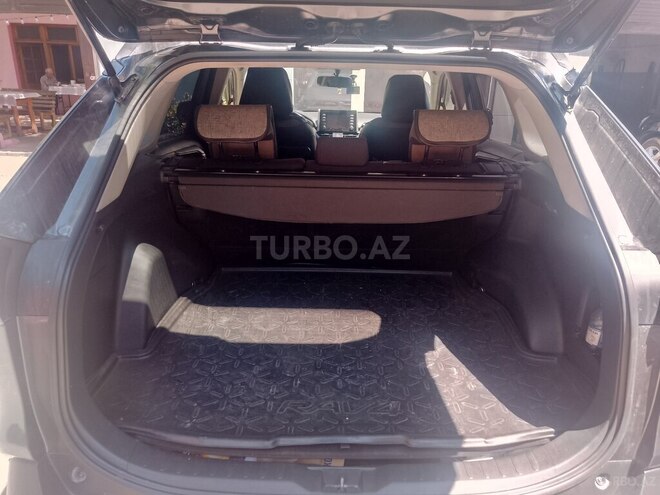 Toyota RAV4-6
