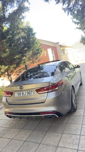 Kia Optima-5