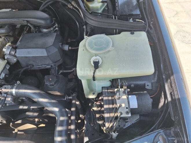 Mercedes C 200-10