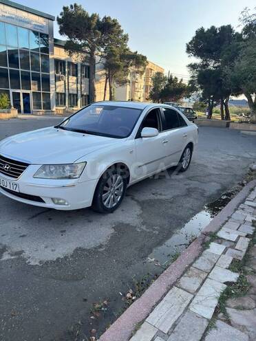 Hyundai Sonata-5