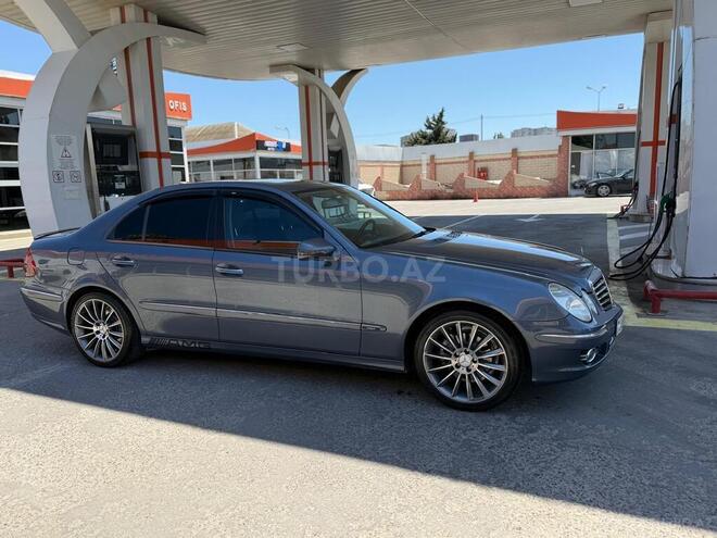 Mercedes E 320-2