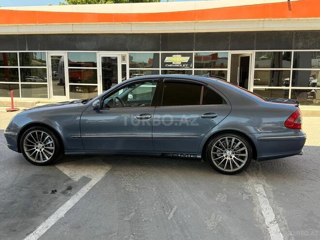 Mercedes E 320-4