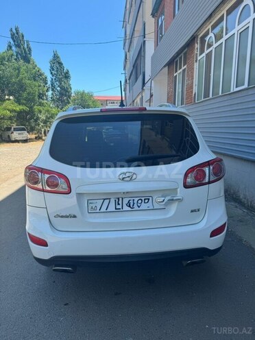 Hyundai Santa Fe-2