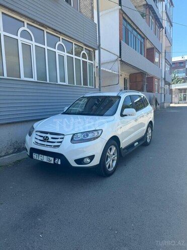 Hyundai Santa Fe-5