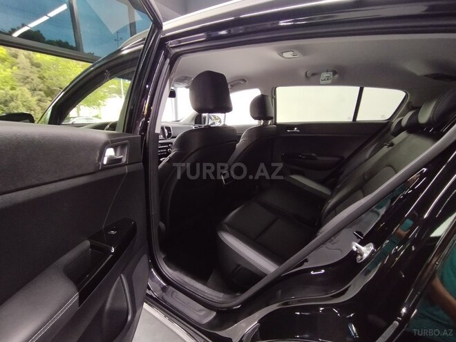 Kia Sportage-12