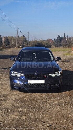 BMW 330-1