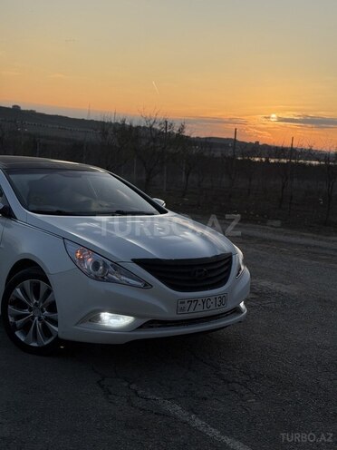 Hyundai Sonata-7