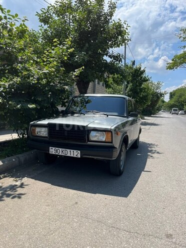 LADA (VAZ) 2107-2