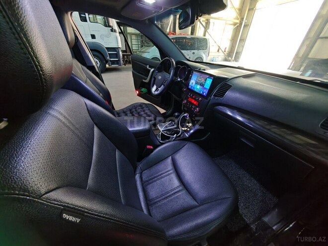 Kia Sorento-4