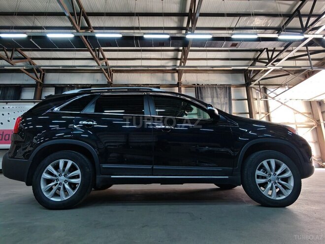 Kia Sorento-8