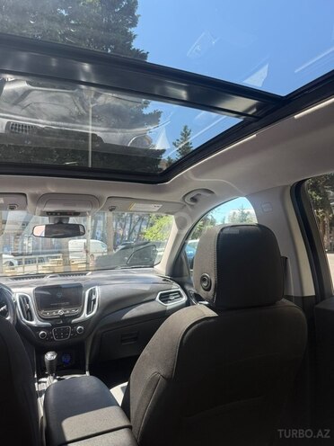 Chevrolet Equinox-8