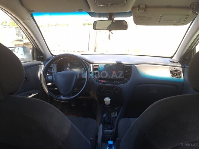 Kia Rio-14